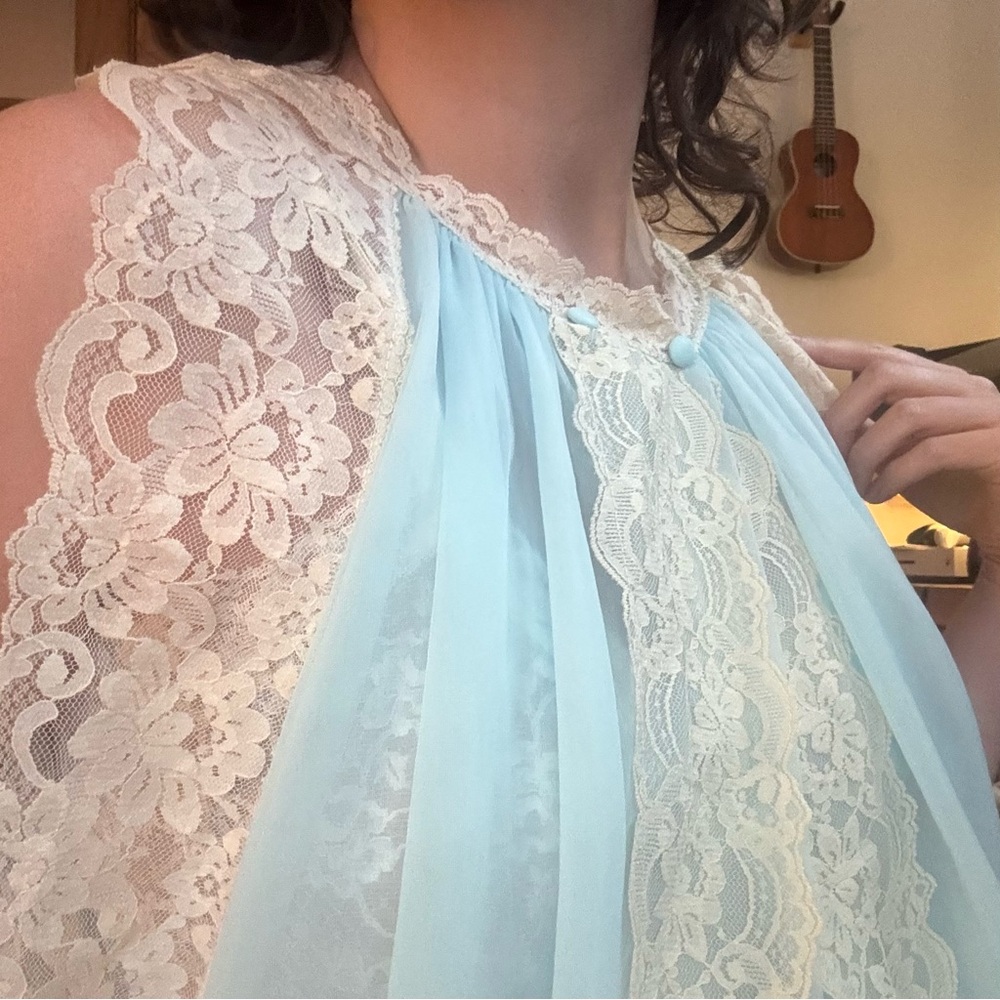 🦋 1960’s Peignoir Robe 🦋 - Picture 13 of 13